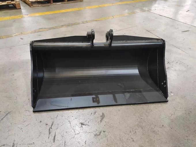TYPHON 2.5 Ton Mini Excavator Attachment Plain Bucket 800mm 31" Mud Bucket